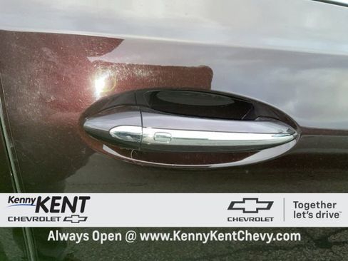 Certified 2023 Buick Enclave Avenir w/ Avenir Technology Package image 17