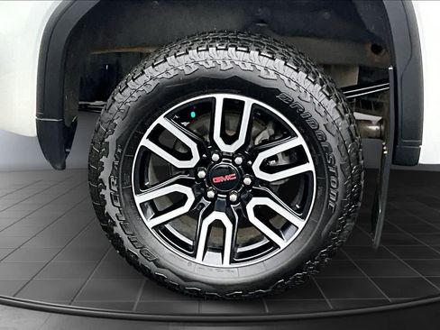 Used 2022 GMC Sierra 1500 AT4 w/ AT4 Premium Package image 36