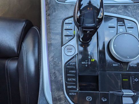 Used 2021 BMW X5 xDrive45e w/ Premium Package image 27