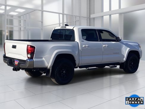 Used 2021 Toyota Tacoma SR5 image 6