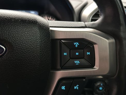 Used 2018 Ford F150 Platinum w/ Equipment Group 701A Luxury AWD/4WD image 27
