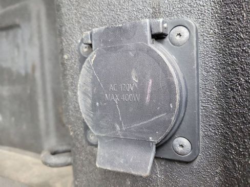 Used 2019 GMC Sierra 1500 AT4 image 9