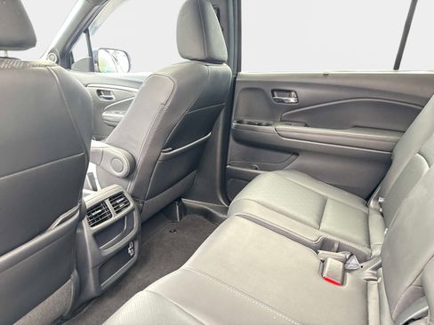 Used 2019 Honda Passport EX-L image 16