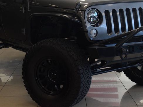 Used 2016 Jeep Wrangler Unlimited Sport w/ Quick Order Package 24S AWD/4WD image 4