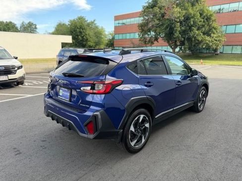 Used 2024 Subaru Crosstrek 2.5i Limited AWD/4WD image 5