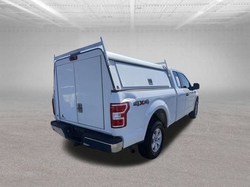 Used 2018 Ford F150 XLT AWD/4WD image 3