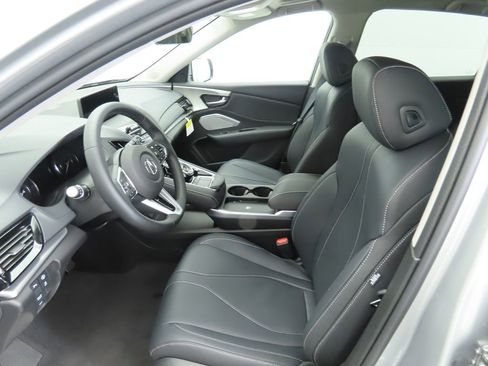 Used 2025 Acura RDX w/ Technology Package image 22