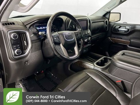 Used 2020 GMC Sierra 1500 Denali w/ Denali Ultimate Package AWD/4WD image 3