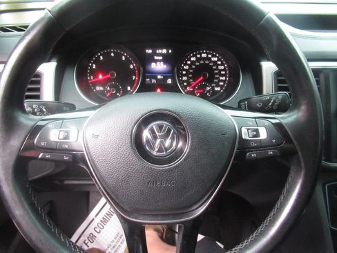Used 2018 Volkswagen Atlas SE AWD/4WD image 25