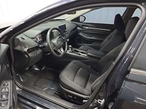 Used 2022 Nissan Altima 2.5 SV image 28