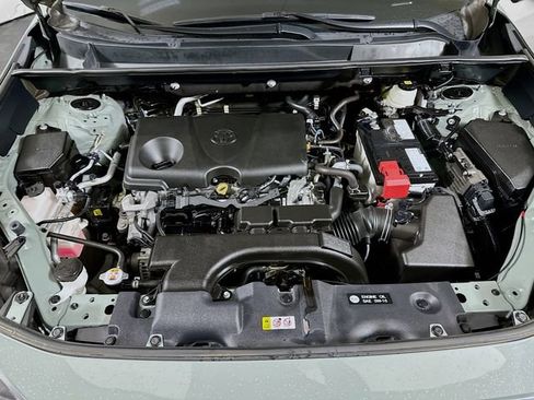 Used 2021 Toyota RAV4 XLE Premium image 32