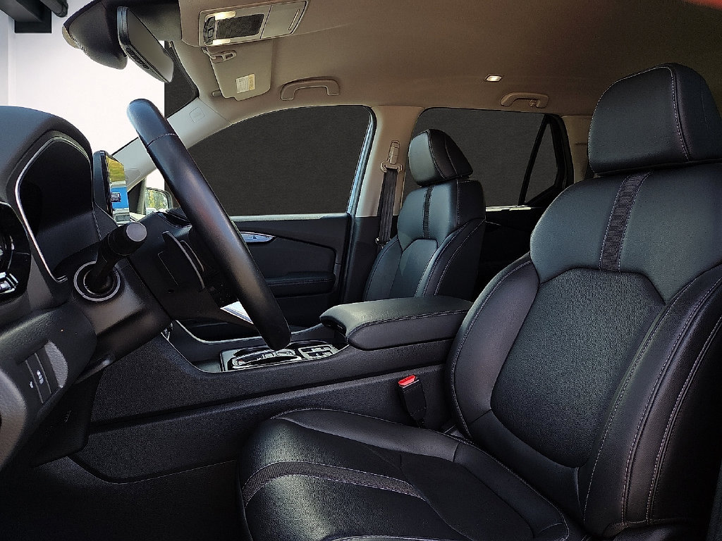 Used 2025 Honda Pilot EX-L image 14