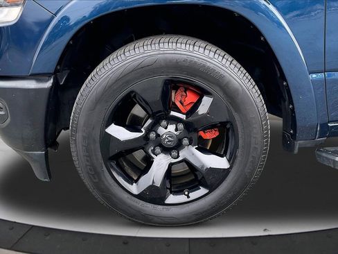 Used 2020 RAM 1500 Big Horn w/ Built-to-serve Edition image 34