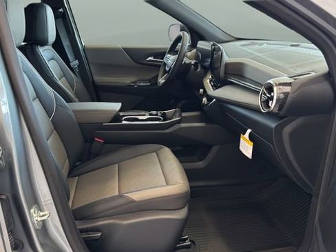 New 2026 Chevrolet Equinox LT image 25