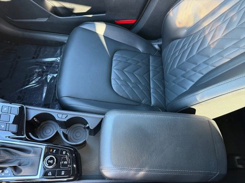 Used 2024 Kia Sportage X-Line w/ X-Line Premium Package image 14