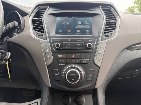 Used 2017 Hyundai Santa Fe Sport AWD/4WD image 13