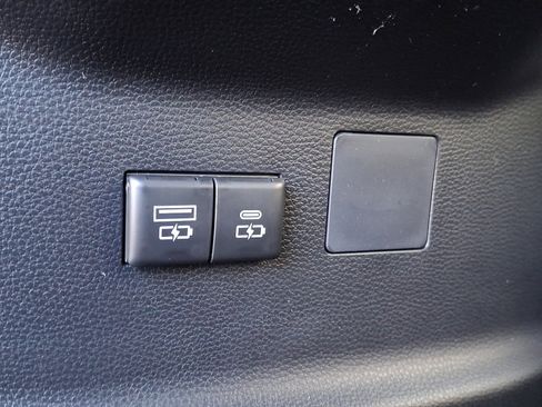 New 2026 Toyota Tundra SR5 AWD/4WD image 10