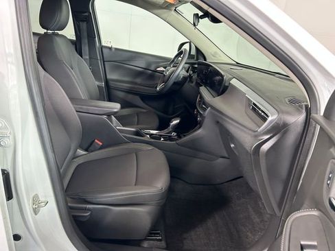 Used 2024 Buick Encore GX Preferred image 29