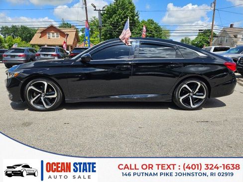 Used 2019 Honda Accord Sport image 2