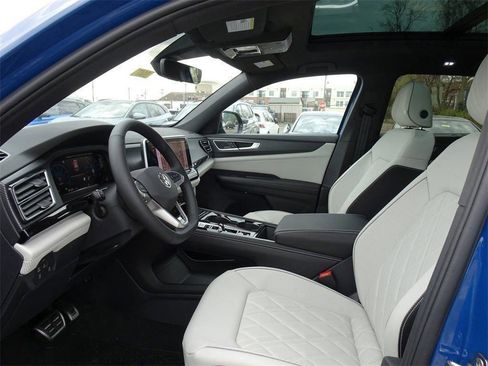 New 2025 Volkswagen Atlas Cross Sport SEL Premium R-Line image 12