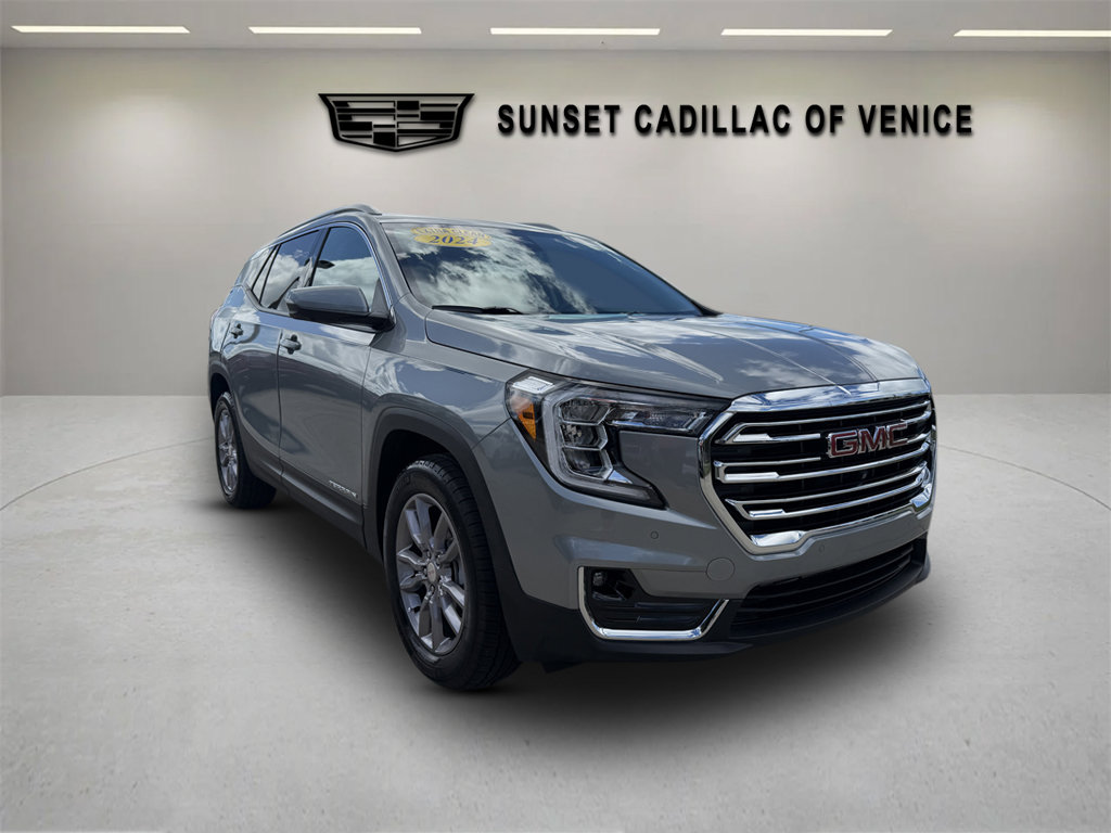 Used 2024 GMC Terrain SLT w/ Tech Package AWD/4WD image 1