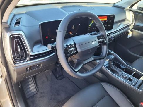 New 2026 Kia Sorento S AWD/4WD image 9