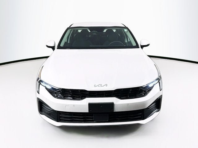 New 2025 Kia K5 LXS FWD image 2