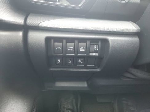 Used 2020 Subaru Forester Limited w/ Popular Package #3 AWD/4WD image 16