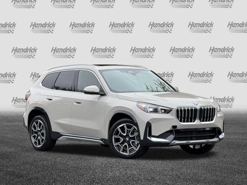 New 2026 BMW X1 xDrive28i w/ Convenience Package AWD/4WD image 2