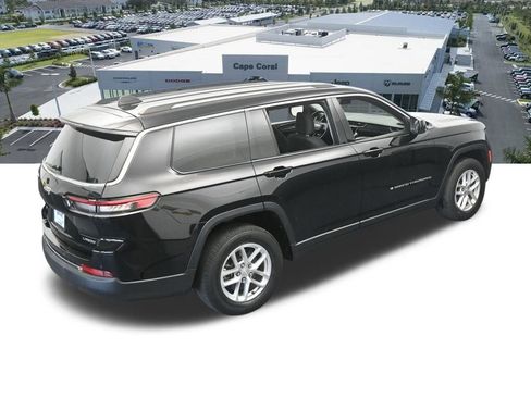 Used 2021 Jeep Grand Cherokee L Laredo w/ Luxury Tech Group I image 55