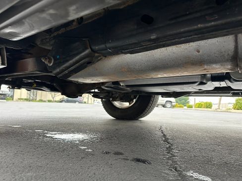 Used 2005 Cadillac Escalade AWD image 73