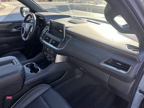 Certified 2024 Chevrolet Tahoe Premier w/ Premium Package image 25