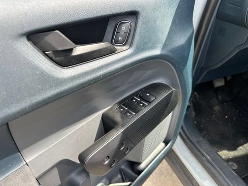 Used 2022 Ford Maverick XL FWD image 31