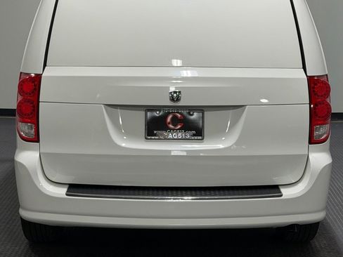 Used 2013 RAM C/V Tradesman image 6