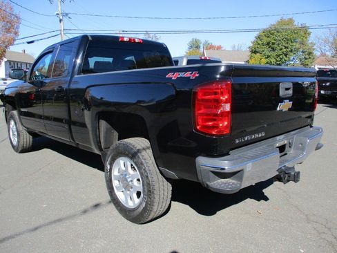 Used 2015 Chevrolet Silverado 2500 LT w/ LT Convenience Package image 3