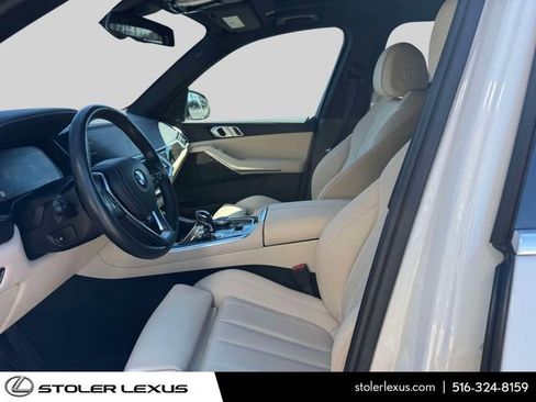 Used 2021 BMW X5 xDrive40i w/ Convenience Package AWD/4WD image 17