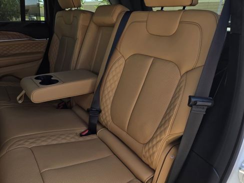 New 2026 Jeep Grand Cherokee Summit AWD/4WD image 15