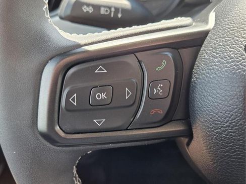 Used 2025 Jeep Wrangler Unlimited Sport AWD/4WD image 32