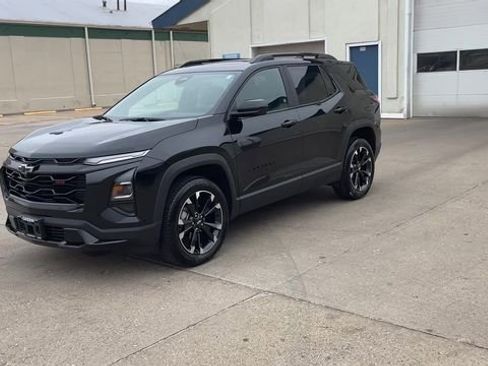 Used 2025 Chevrolet Equinox RS w/ Convenience Package III image 4