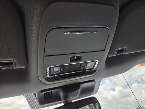 Used 2023 Ford F150 Lariat w/ Equipment Group 502A High AWD/4WD image 23