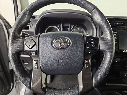 Used 2024 Toyota 4Runner TRD Off-Road Premium AWD/4WD image 21