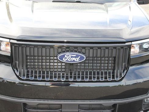 New 2026 Ford Maverick Lobo AWD/4WD image 17