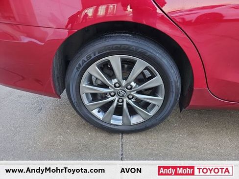 Used 2017 Toyota Camry XLE image 37