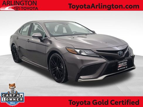 Used 2024 Toyota Camry XSE w/ Navigation Package image 1