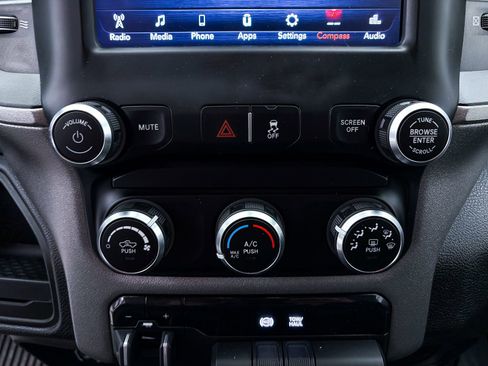 Used 2020 RAM 3500 Tradesman image 17