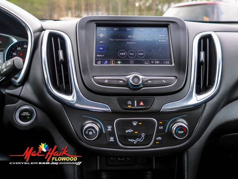 Used 2023 Chevrolet Equinox LT image 17