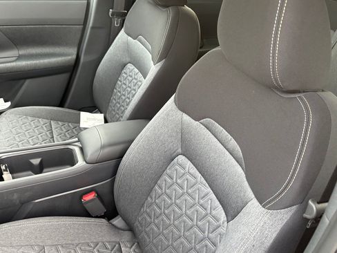 New 2026 Nissan Kicks SV image 17