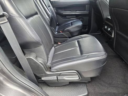 Used 2021 Ford Expedition XLT RWD image 19