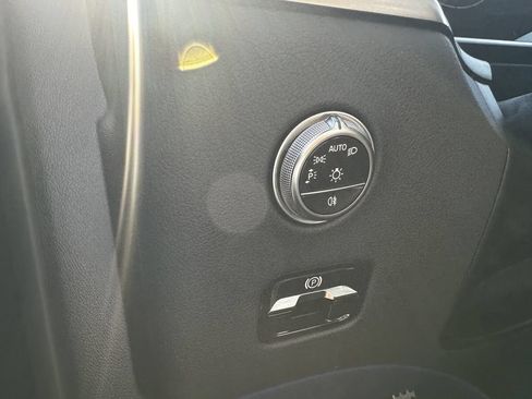 Certified 2026 Mercedes-Benz GLC 300 image 34