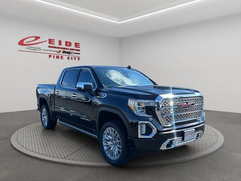 Used 2019 GMC Sierra 1500 Denali w/ Denali Ultimate Package AWD/4WD image 12